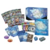 Stellar Crown ETB content Contenido de la Pokémon TCG: Scarlet & Violet—Stellar Crown Elite Trainer Box, incluye 9 sobres de expansión, cartas promocionales, fundas de Terapagos Stellar, guía del jugador, dados, marcadores y caja organizadora. Ideal para coleccionistas y jugadores de Pokémon TCG.