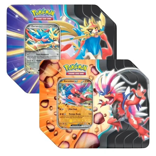 Pokémon TCG Leyendas Afiladas La imagen muestra dos latas de la colección Pokémon TCG Leyendas Afiladas. La lata en la parte superior presenta a Zacian GX con un diseño de fondo azul y rayos brillantes. La carta promocional de Zacian GX tiene 220 puntos de vida y muestra los ataques "Steel Armament" y "Slash". La lata en la parte inferior presenta a Koraidon EX con un diseño de fondo naranja y rocas voladoras. La carta promocional de Koraidon EX tiene 230 puntos de vida y muestra los ataques "Claw Slash" y "Revenge Buster". Ambas latas tienen el logo de Pokémon Trading Card Game en la parte superior.