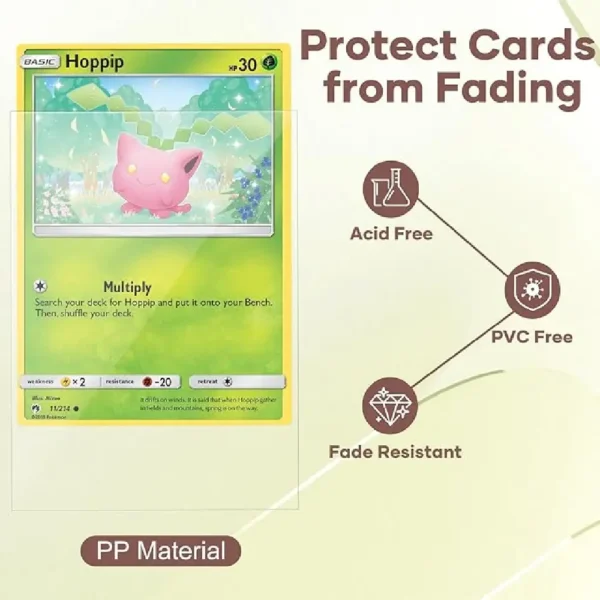 Carta Pokémon Hoppip dentro de un sleeve perfecto Mlikero con protección libre de ácido y PVC
