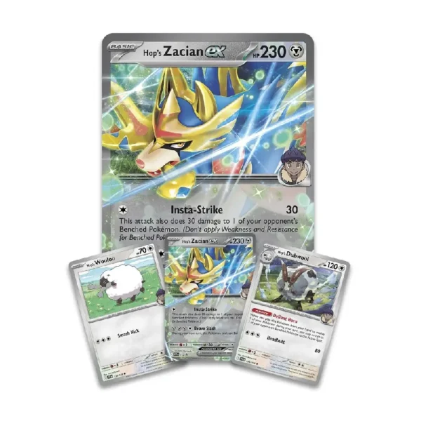 Primer plano de las cartas foil incluidas en la Hop’s Zacian ex Box: la carta promo de Hop’s Zacian ex, Hop’s Wooloo y Hop’s Dubwool, todas en inglés con sus detalles de ataque, PS y tipo