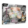 Vista frontal y lateral de la caja sellada de la Colección Victini de Unova de Pokémon TCG, mostrando las cartas promocionales de Victini y los logos de Scarlet & Violet Black Bolt y White Flare
